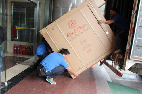 靖安钢琴贵重工艺品无忧运
